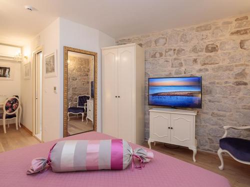 Priska_Luxury_Rooms (12)